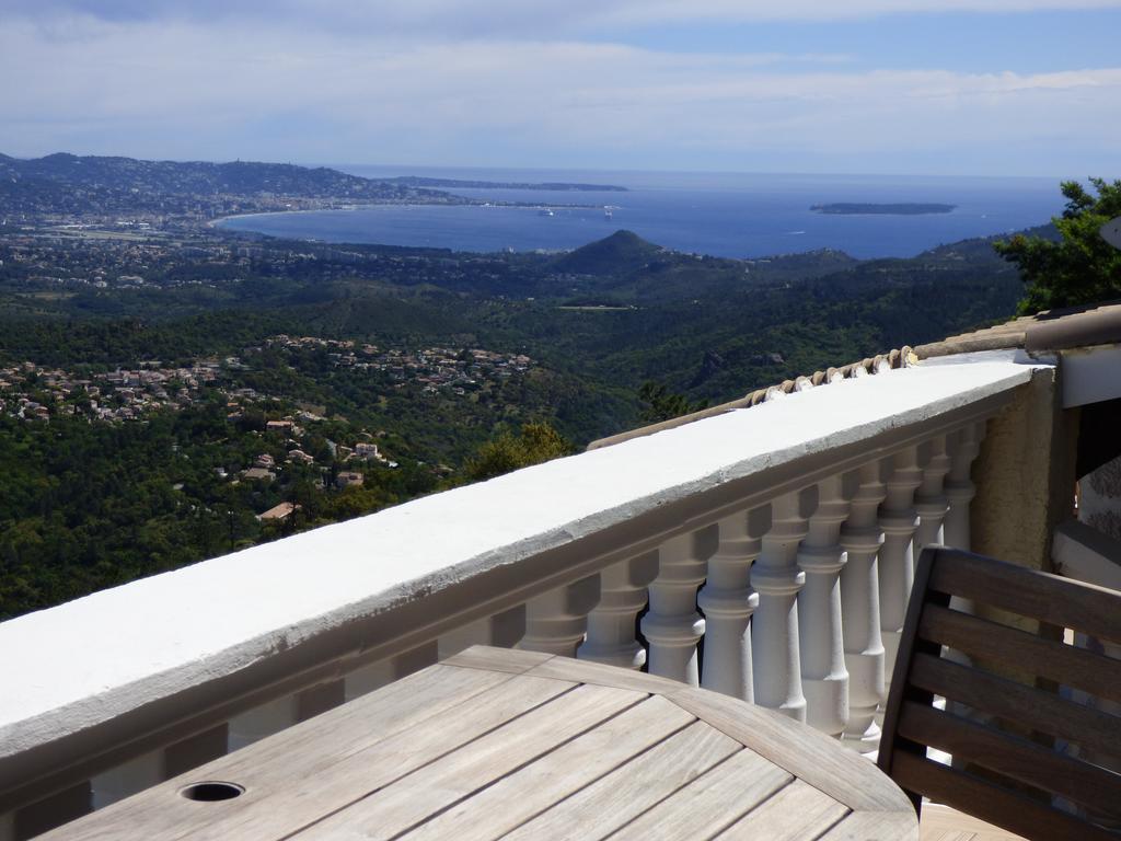 Chambres D'Hotes Vue Mer L'Esterel Panoramique Saint-Jean-de-l'Esterel Eksteriør billede